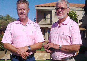 Franskraler speel gholf in Bloemfontein